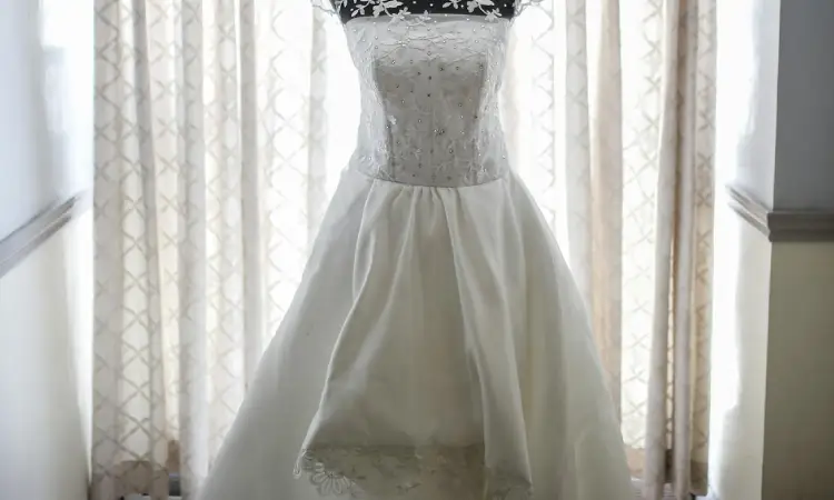 Laundry gaun pengantin, Sumber: pexels.com