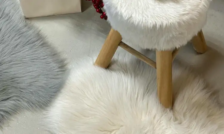 Mencuci karpet bulu, Sumber: pexels.com
