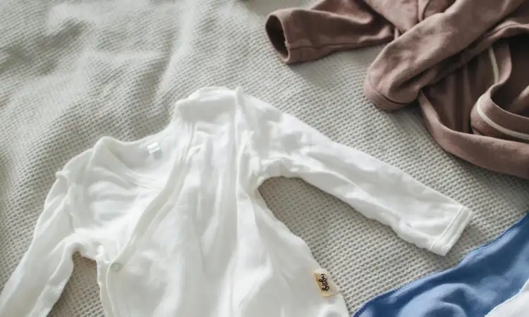 Perawatan baju bayi, Sumber: pexels.com